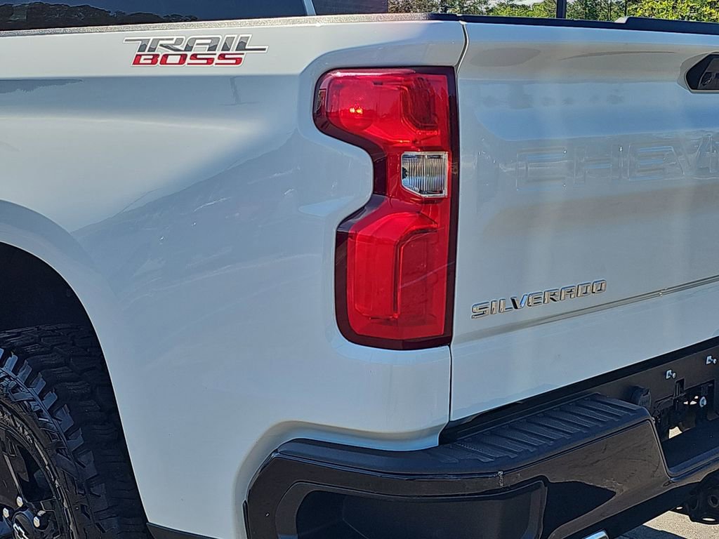 Used 2023 Chevrolet Silverado 1500 LT Trail Boss w/ Protection Package image 37