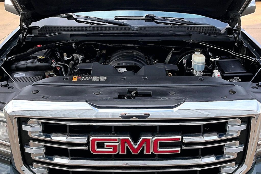 Used 2018 GMC Sierra 1500 SLT w/ Texas SLT Premium Package AWD/4WD image 11