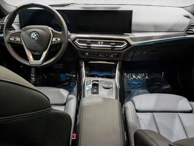 Used 2024 BMW i4 eDrive35 w/ Premium Package image 19