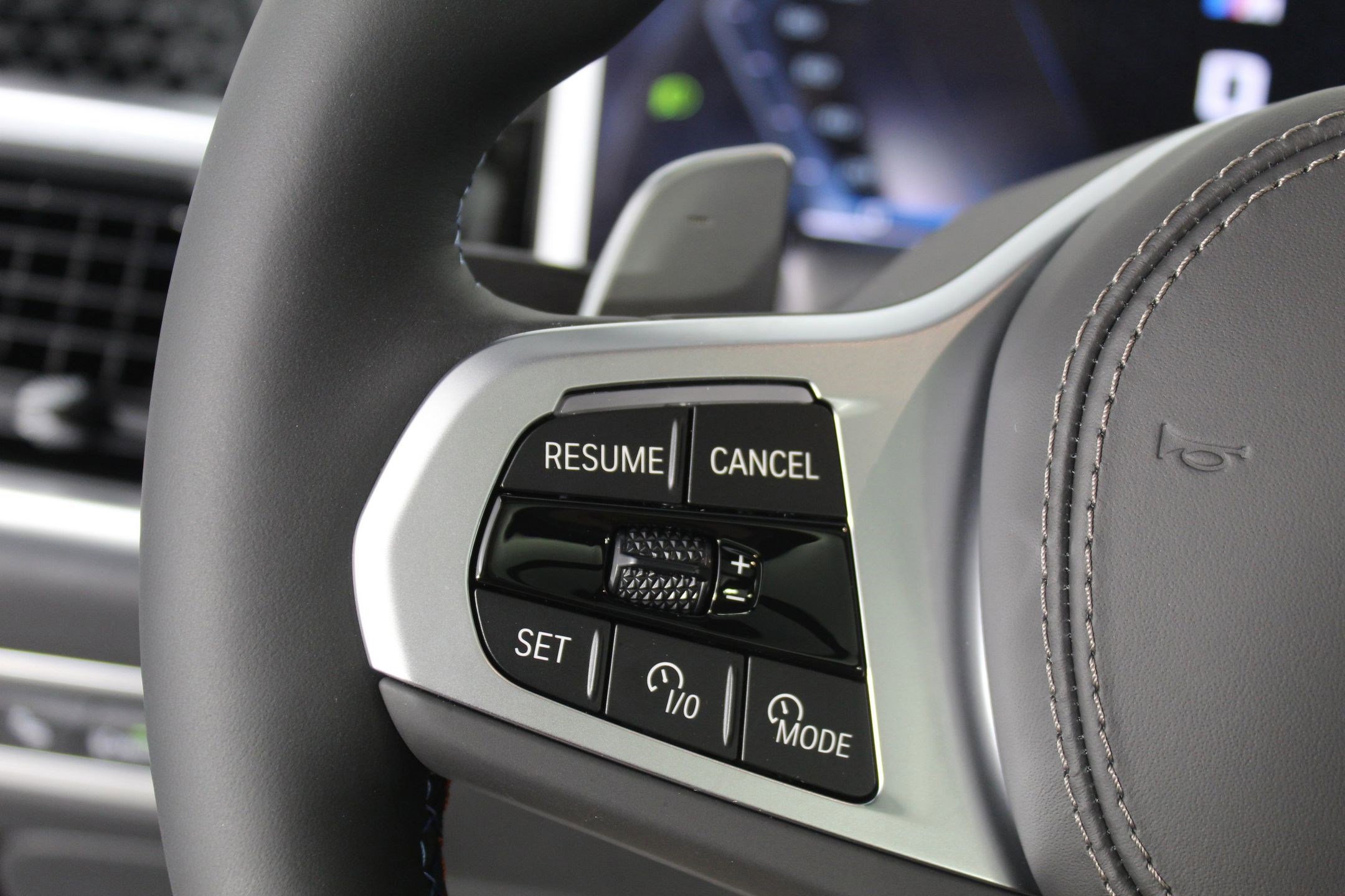 New 2026 BMW X7 M60i image 14