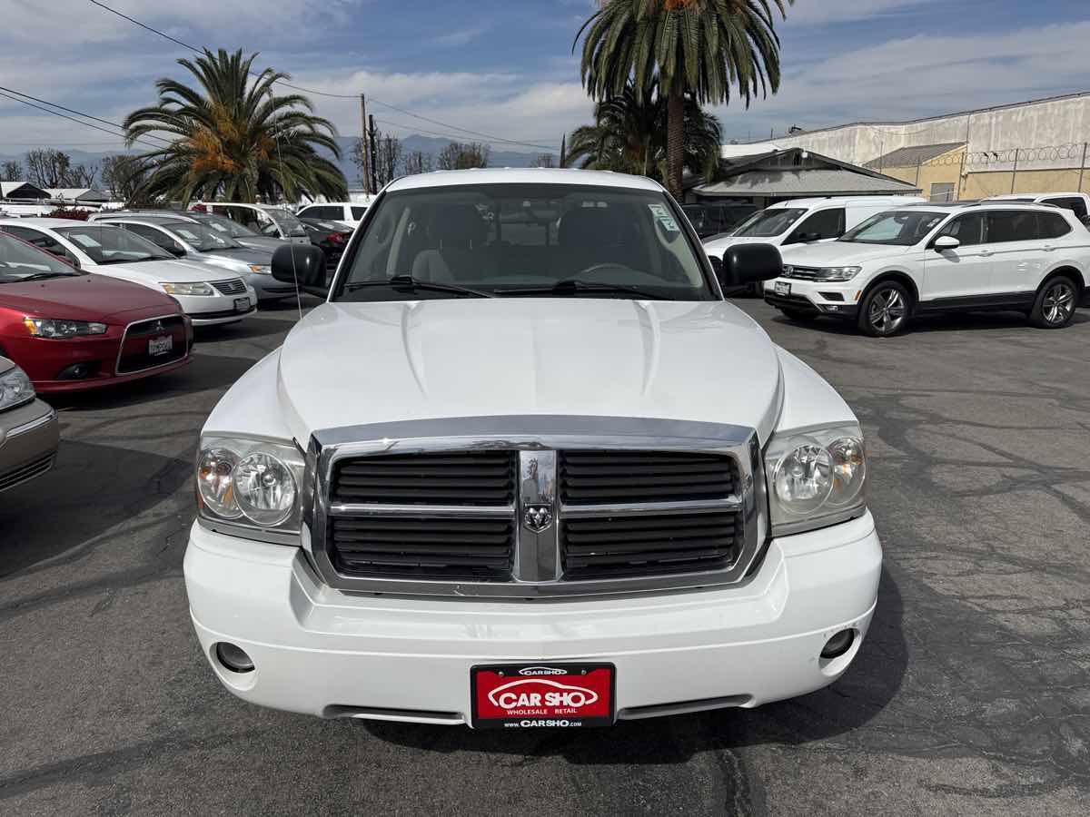 Used 2007 Dodge Dakota SLT w/ Trailer Tow Group image 2