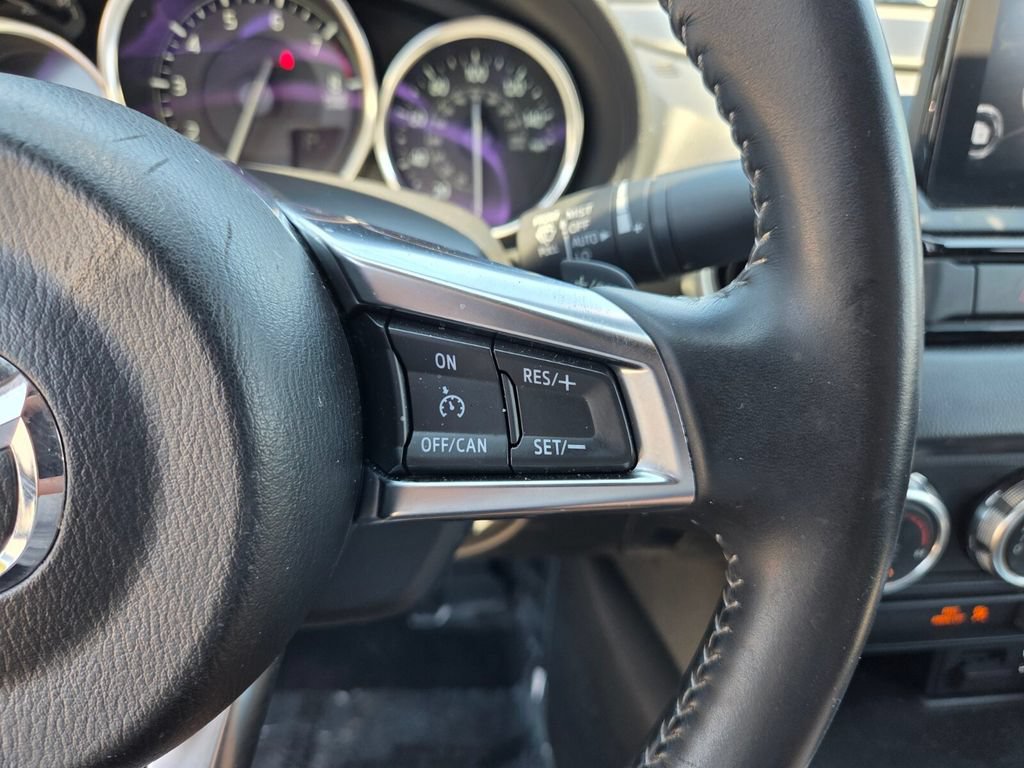 Used 2023 MAZDA MX-5 Miata Grand Touring RWD image 31