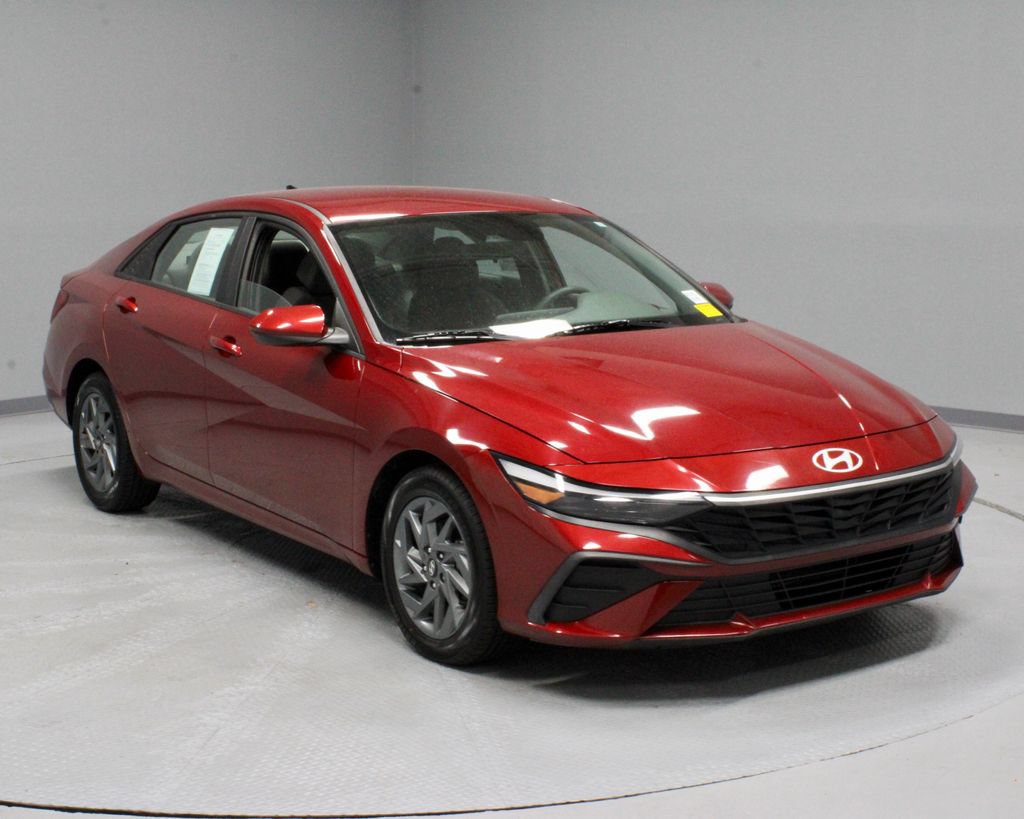 Used 2024 Hyundai Elantra SEL