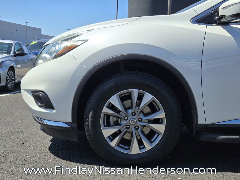 Used 2015 Nissan Murano SV w/ Premium Package FWD image 9