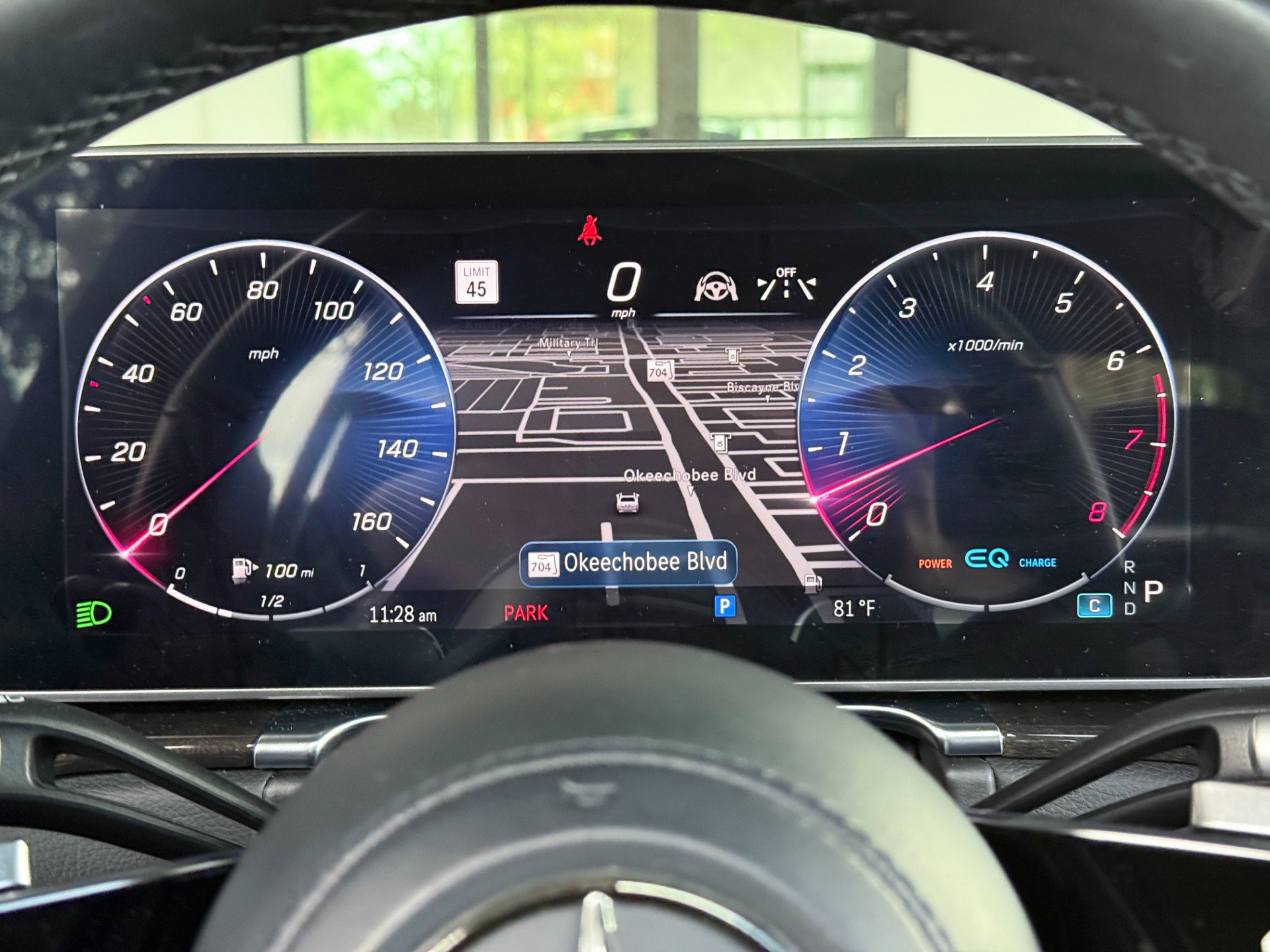 Used 2022 Mercedes-Benz S 500 4MATIC w/ AMG Line Package image 34