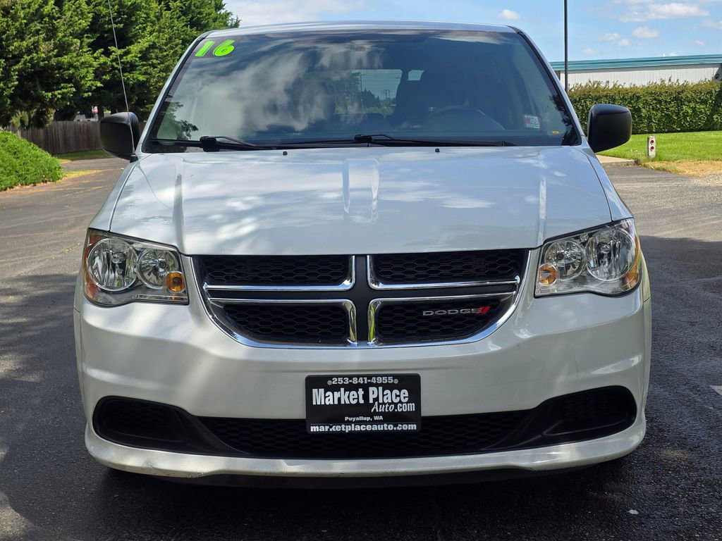 Used 2016 Dodge Grand Caravan SE w/ Quick Order Package 29E SE FWD image 9