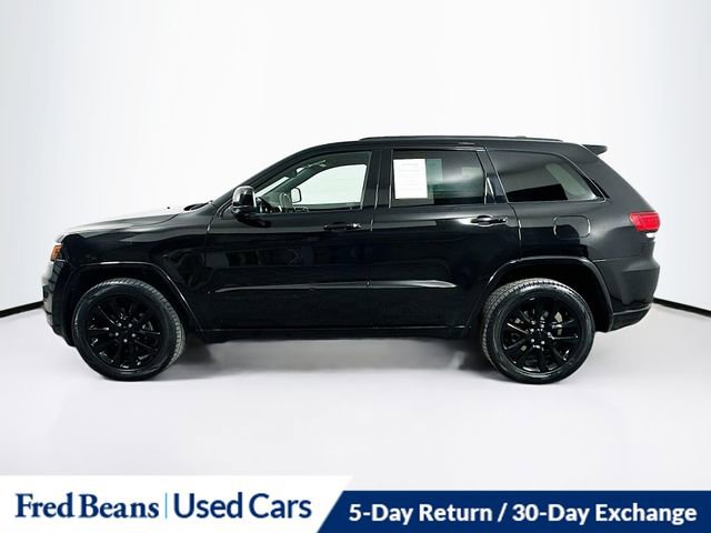 Used 2020 Jeep Grand Cherokee Altitude image 4