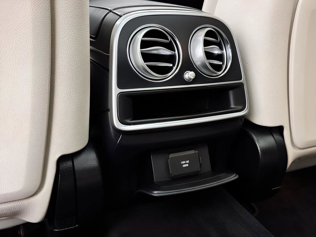 Used 2018 Mercedes-Benz S 560 4MATIC Sedan image 22