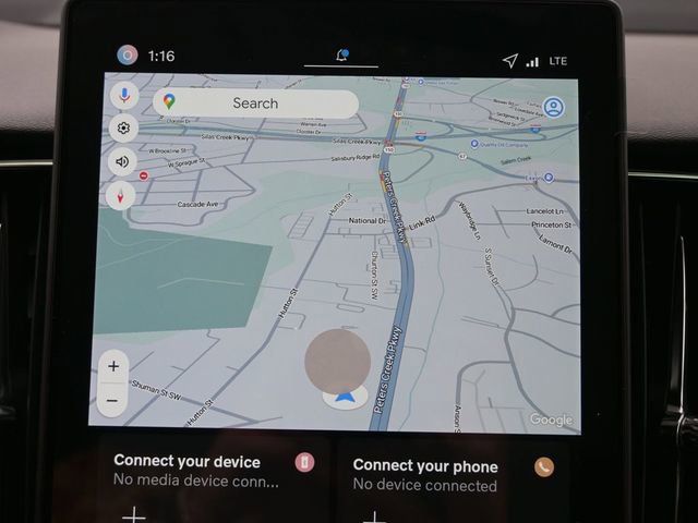 New 2026 Volvo XC60 B5 Core w/ Climate Package image 15