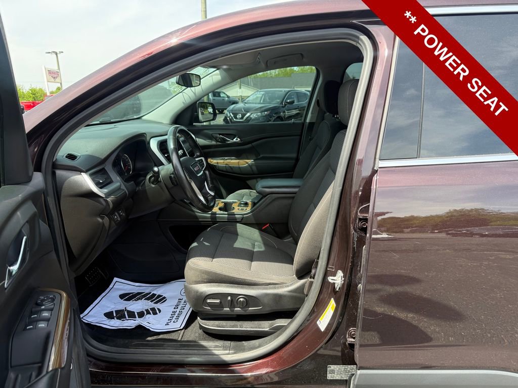 Used 2020 GMC Acadia SLE w/ Driver Convenience Package AWD/4WD image 13
