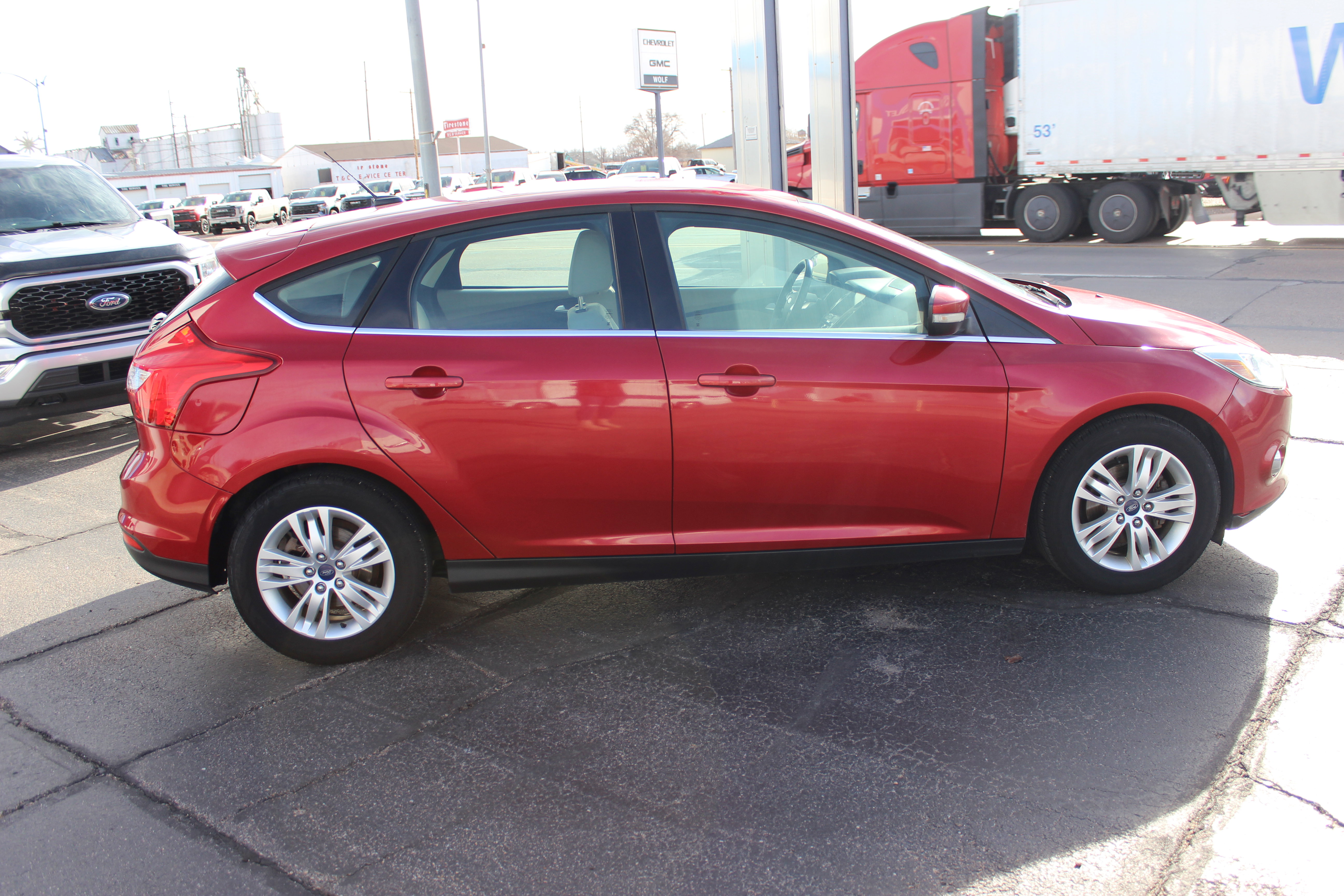 Used 2012 Ford Focus SEL image 5
