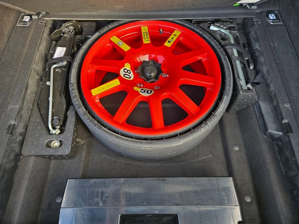 Used 2020 Porsche Macan S image 21