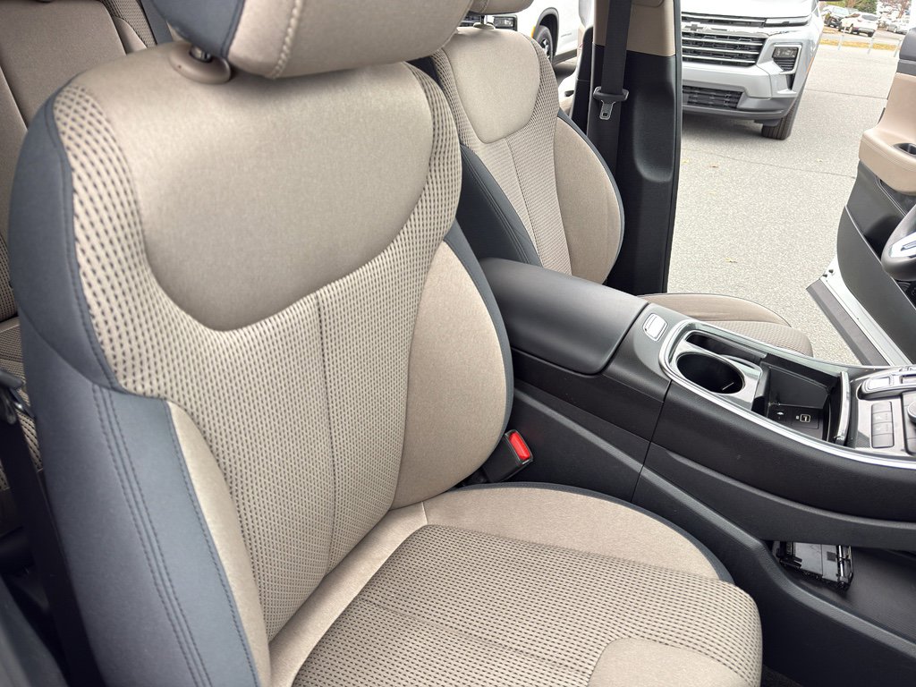 Used 2021 Hyundai Santa Fe SEL image 30