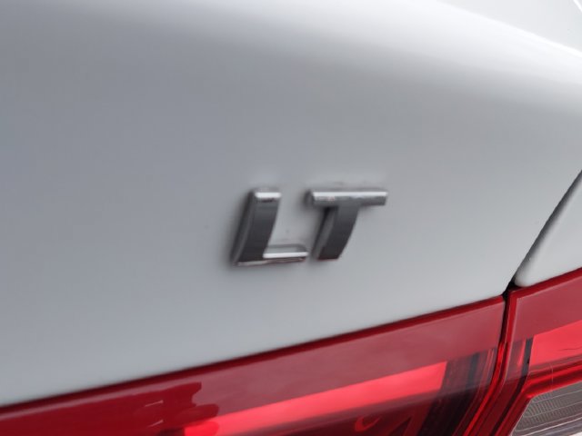 Certified 2025 Chevrolet Malibu LT FWD image 34