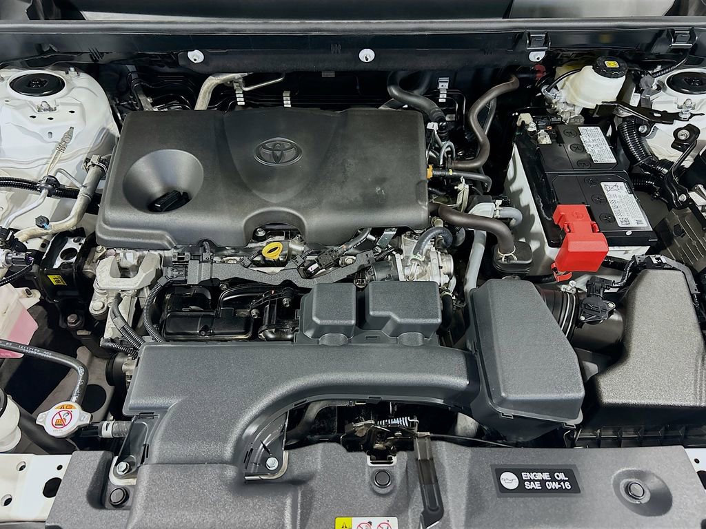 Used 2024 Toyota RAV4 XLE Premium image 27