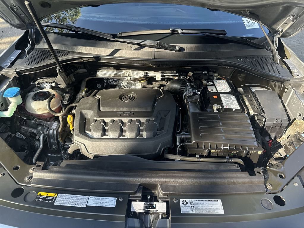 Used 2020 Volkswagen Tiguan SEL Premium R-Line image 18