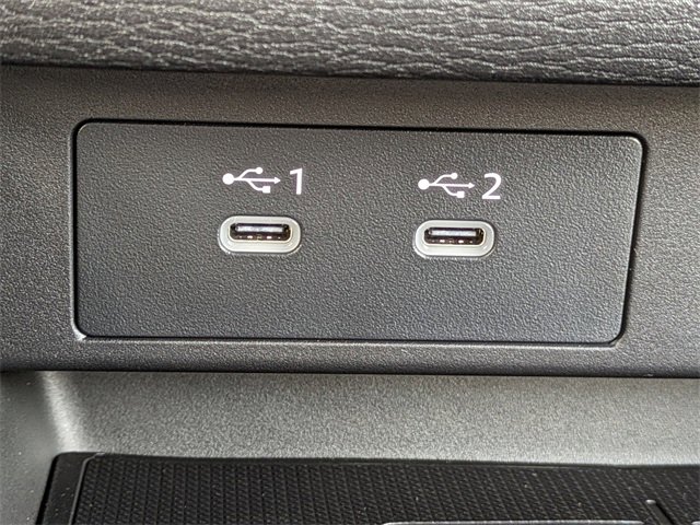 New 2025 Mitsubishi Outlander SE image 25