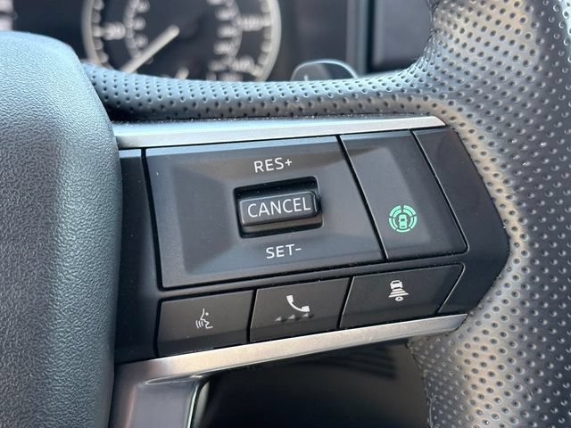 Used 2024 Mitsubishi Outlander SE Black Edition FWD image 13
