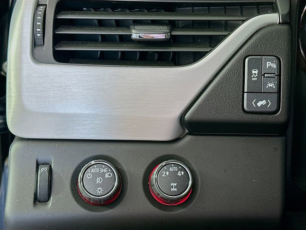 Used 2016 GMC Yukon SLT w/ Open Road Package image 10