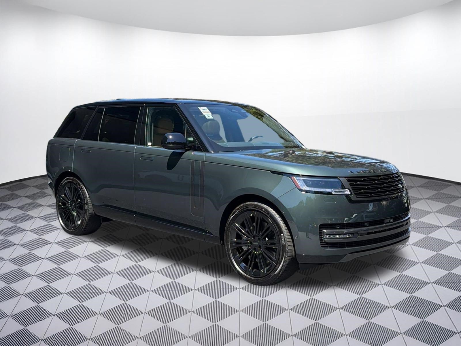 New 2026 Land Rover Range Rover Long Wheelbase SE AWD/4WD image 7