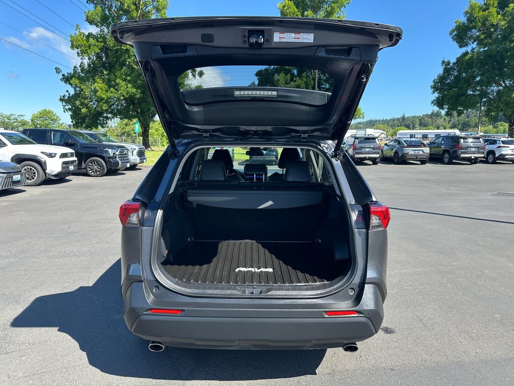 Certified 2023 Toyota RAV4 XLE Premium AWD/4WD image 11