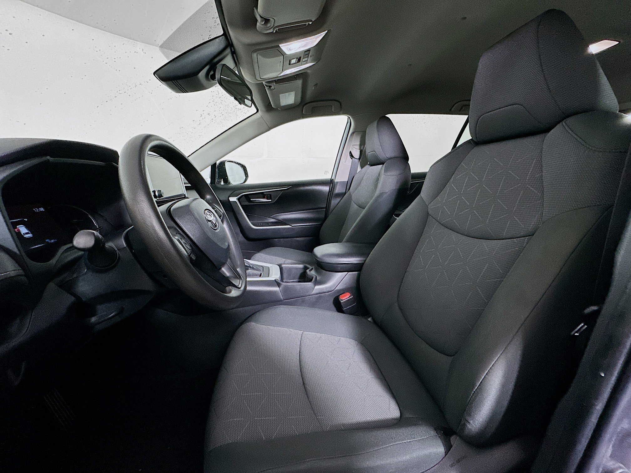 Used 2023 Toyota RAV4 XLE image 13