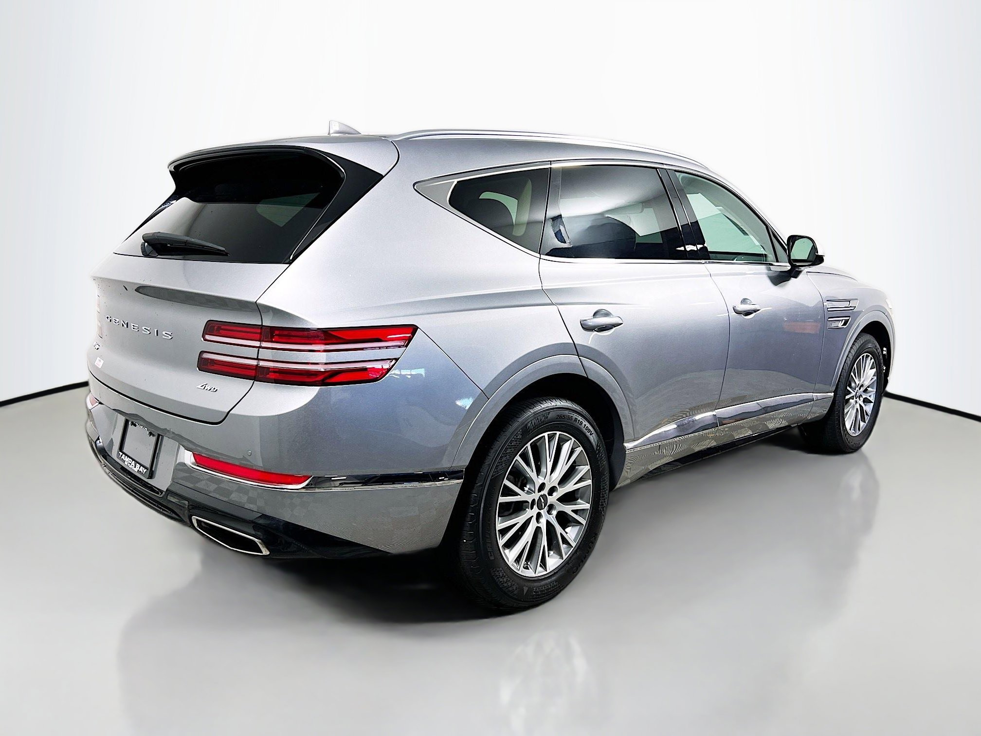 Used 2024 Genesis GV80 2.5T AWD/4WD image 4