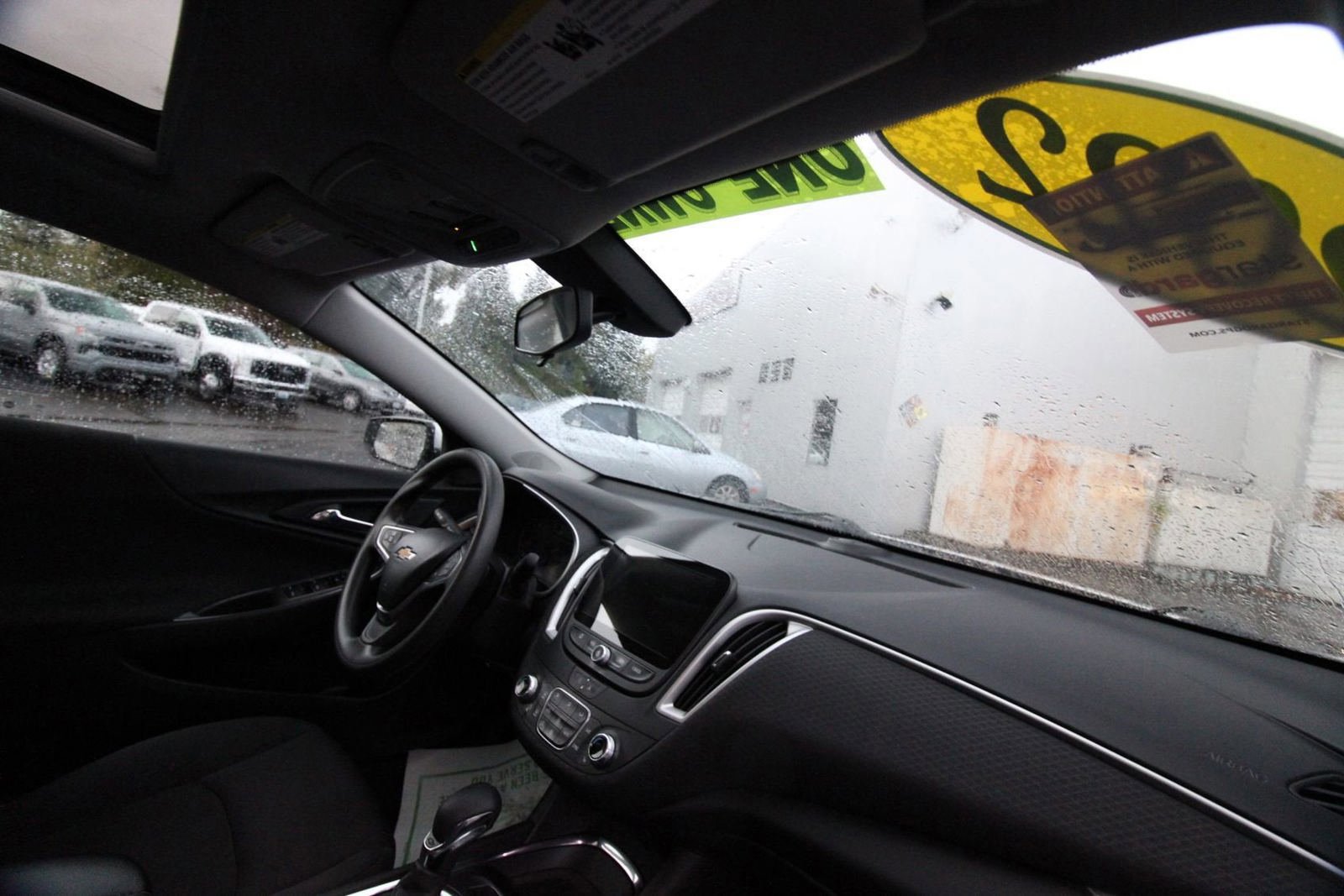 Used 2022 Chevrolet Malibu LT FWD image 16