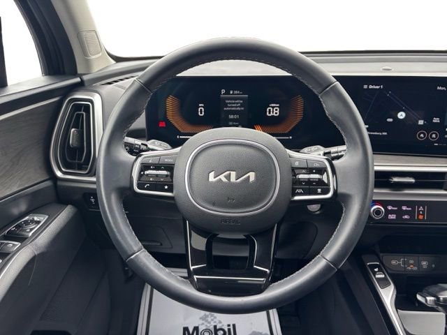 Certified 2024 Kia Sorento X-Line EX AWD/4WD image 16