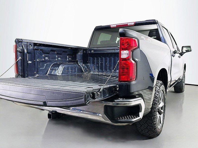 Used 2023 Chevrolet Silverado 1500 LT image 22