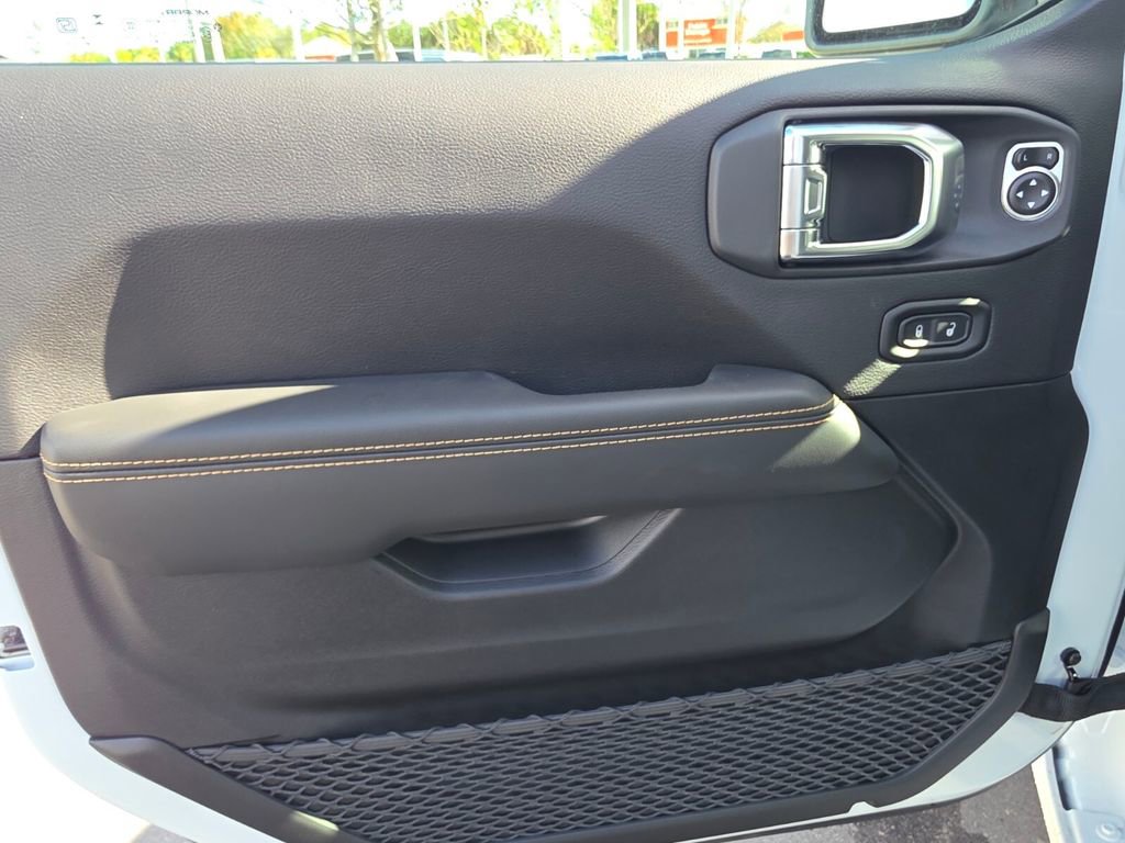 New 2026 Jeep Gladiator Sport image 14