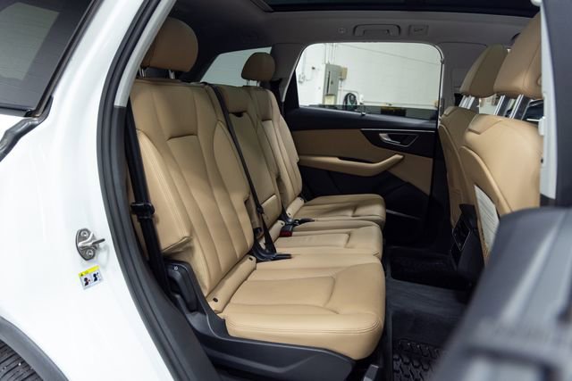Used 2021 Audi Q7 3.0T Premium Plus image 24