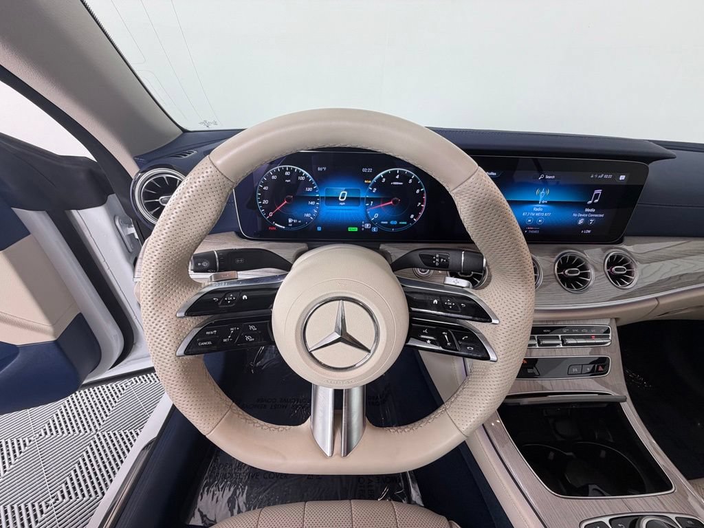 Used 2023 Mercedes-Benz E 450 Cabriolet image 23