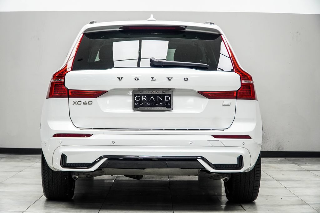 Used 2023 Volvo XC60 T8 Ultimate w/ Climate Package AWD/4WD image 12