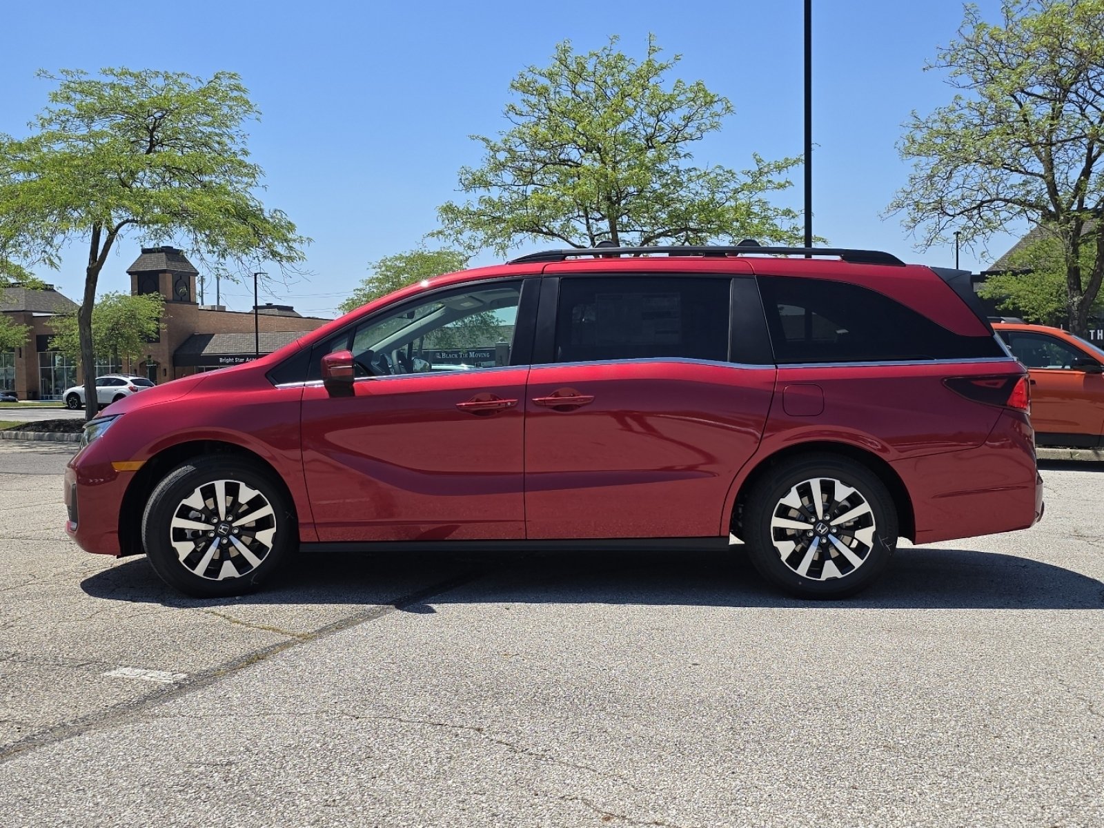 New 2026 Honda Odyssey EX-L image 13
