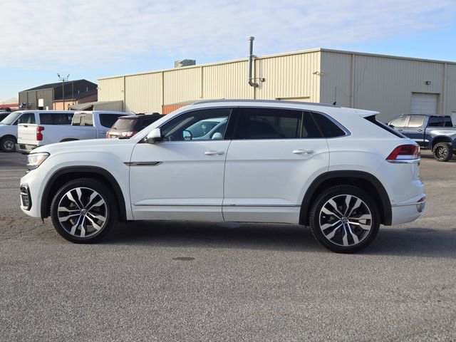 Used 2021 Volkswagen Atlas Cross Sport SEL Premium w/ Cross Sport MDO Package image 4