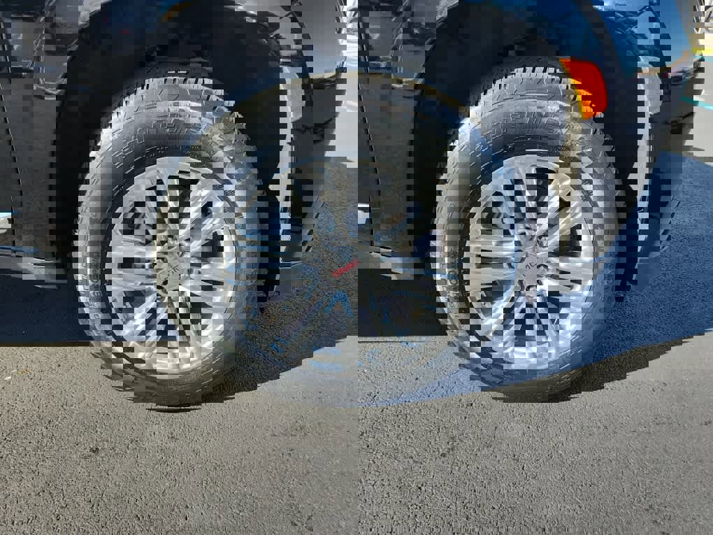 Used 2022 GMC Yukon SLT w/ SLT Luxury Package image 8