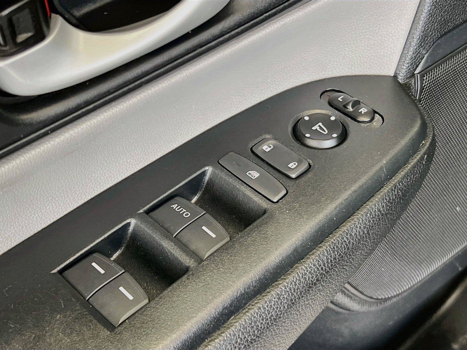 Used 2017 Honda CR-V LX image 19