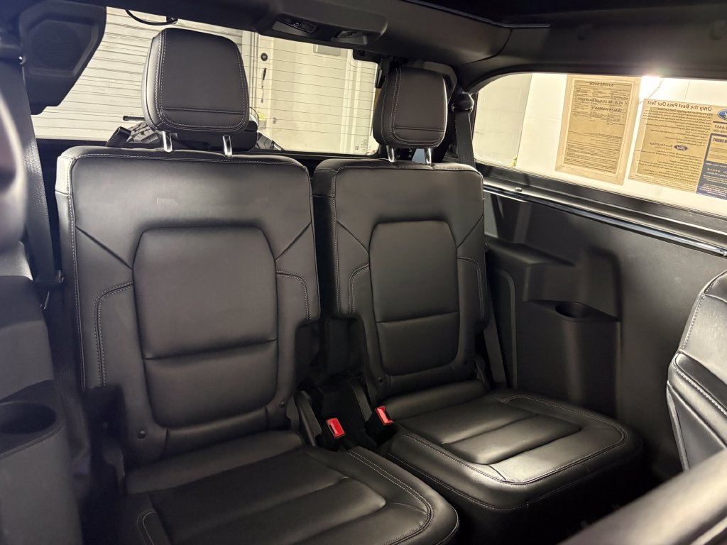 Certified 2025 Ford Bronco Badlands AWD/4WD image 29