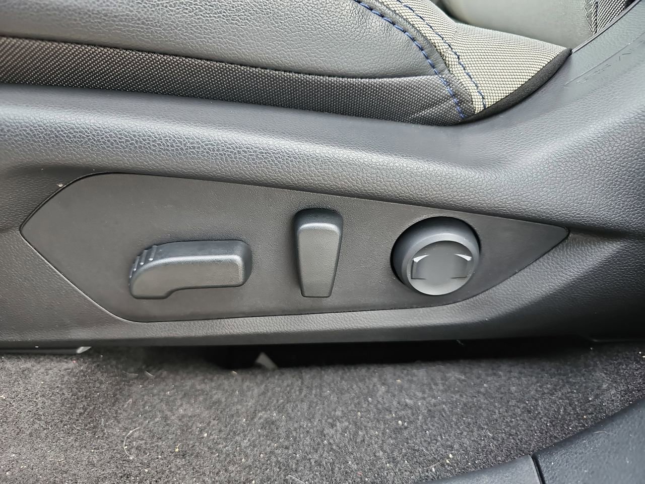 Certified 2026 Subaru Forester Premium image 32