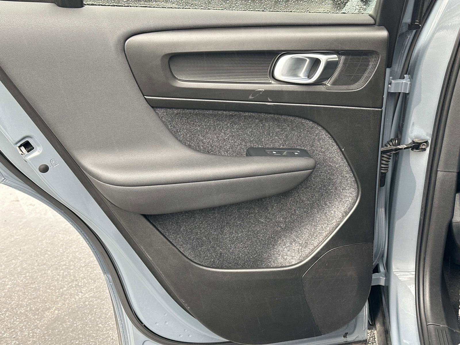 Certified 2023 Volvo C40 P8 Recharge Ultimate image 20