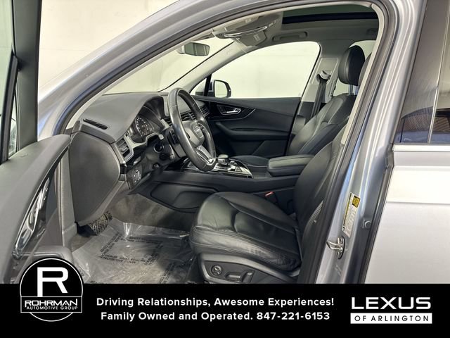 Used 2017 Audi Q7 3.0T Premium Plus image 4