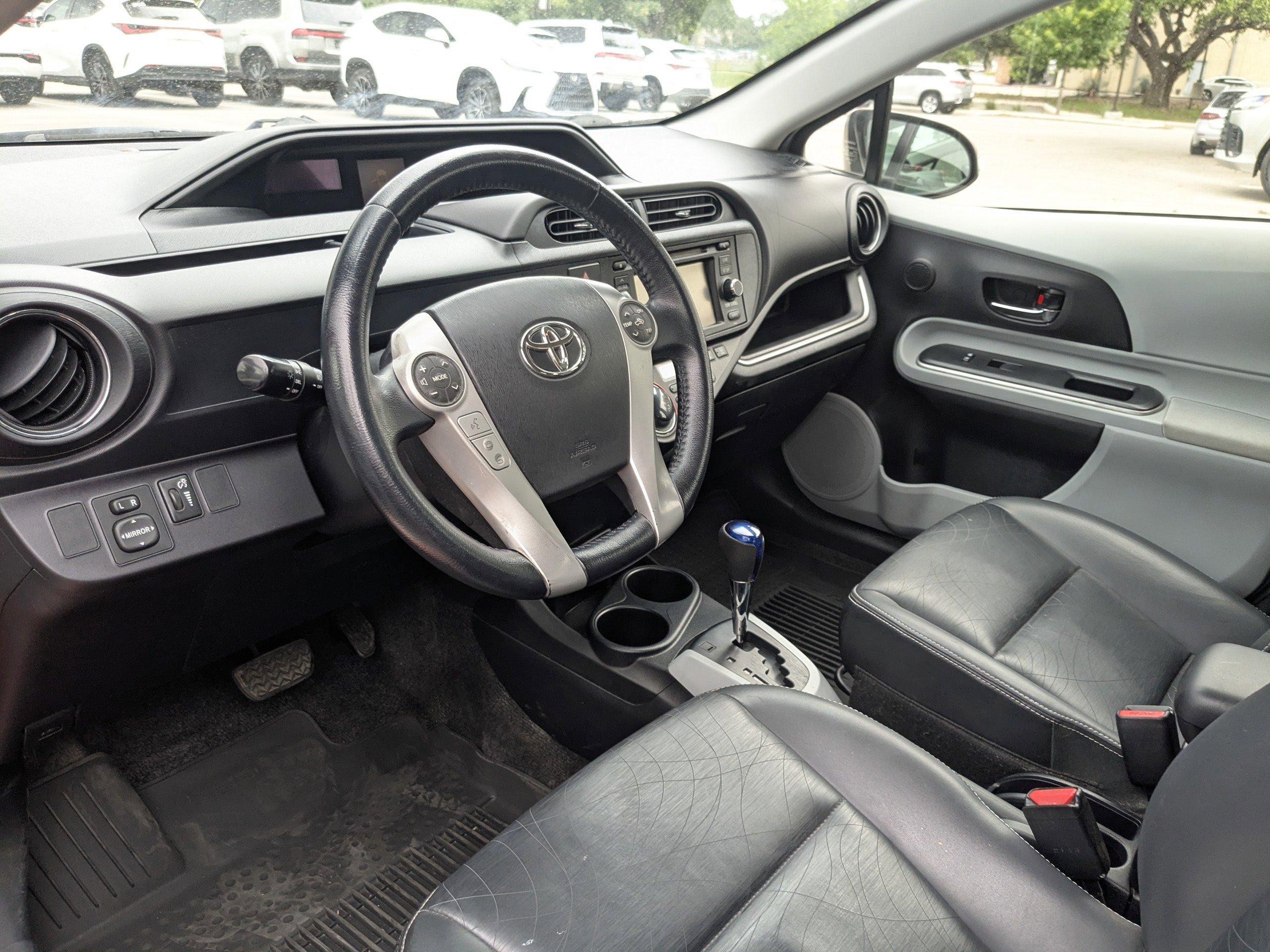 Used 2014 Toyota Prius C Four FWD image 5