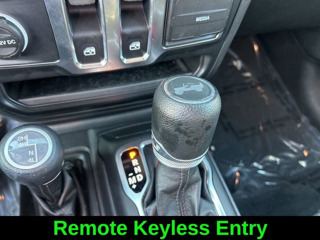 Used 2022 Jeep Wrangler Willys AWD/4WD image 16