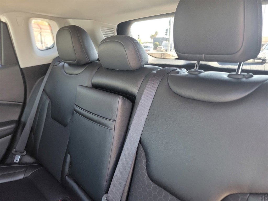 Used 2019 Jeep Compass Altitude image 13