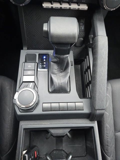 Used 2024 Toyota Tacoma SR w/ SR Upgrade Package image 20