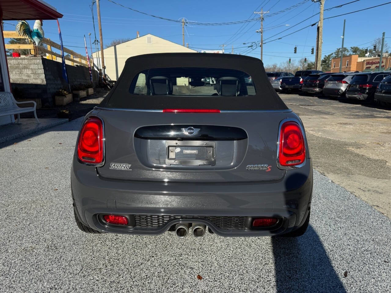 Used 2019 MINI Cooper S w/ Signature Upholstery Package image 7