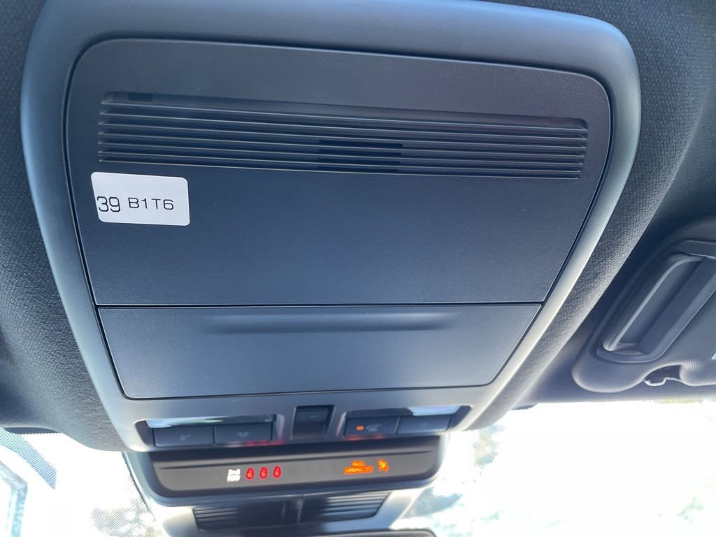 New 2026 MAZDA MAZDA3 Carbon image 24