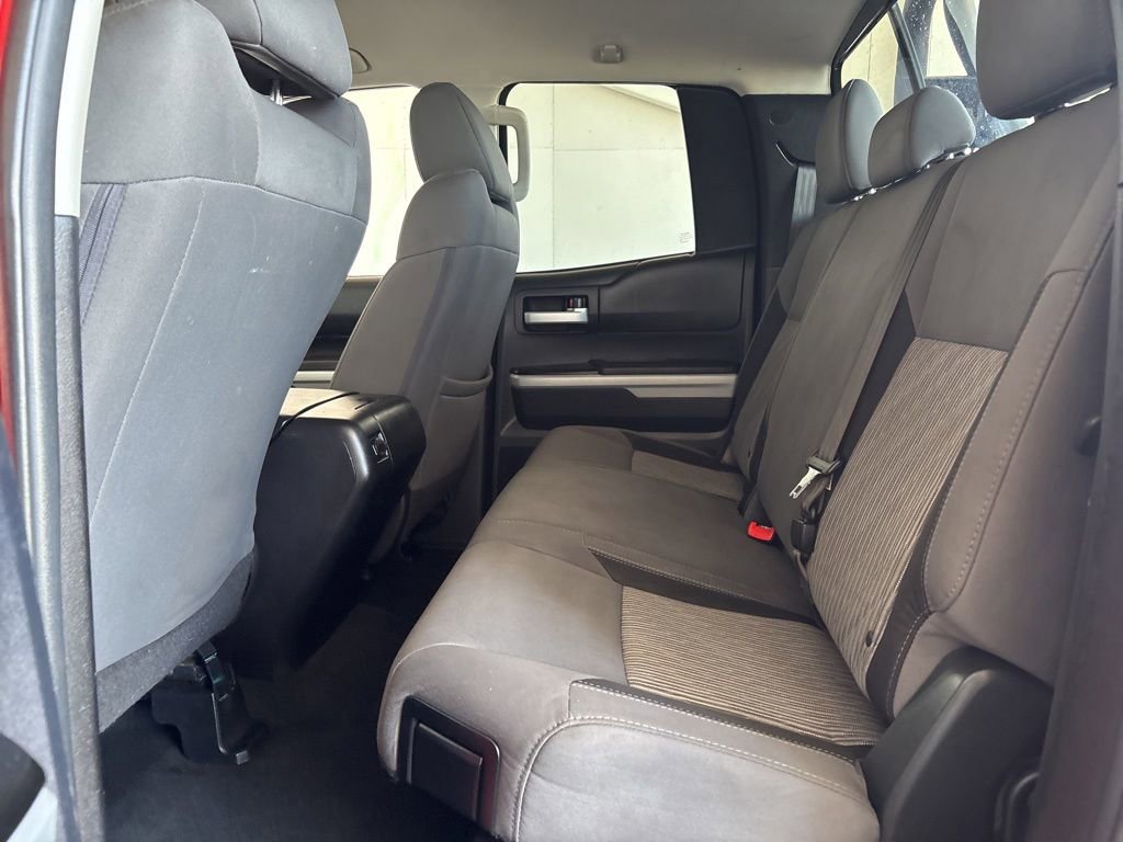 Used 2016 Toyota Tundra SR5 w/ SR5 Upgrade Package RWD image 19