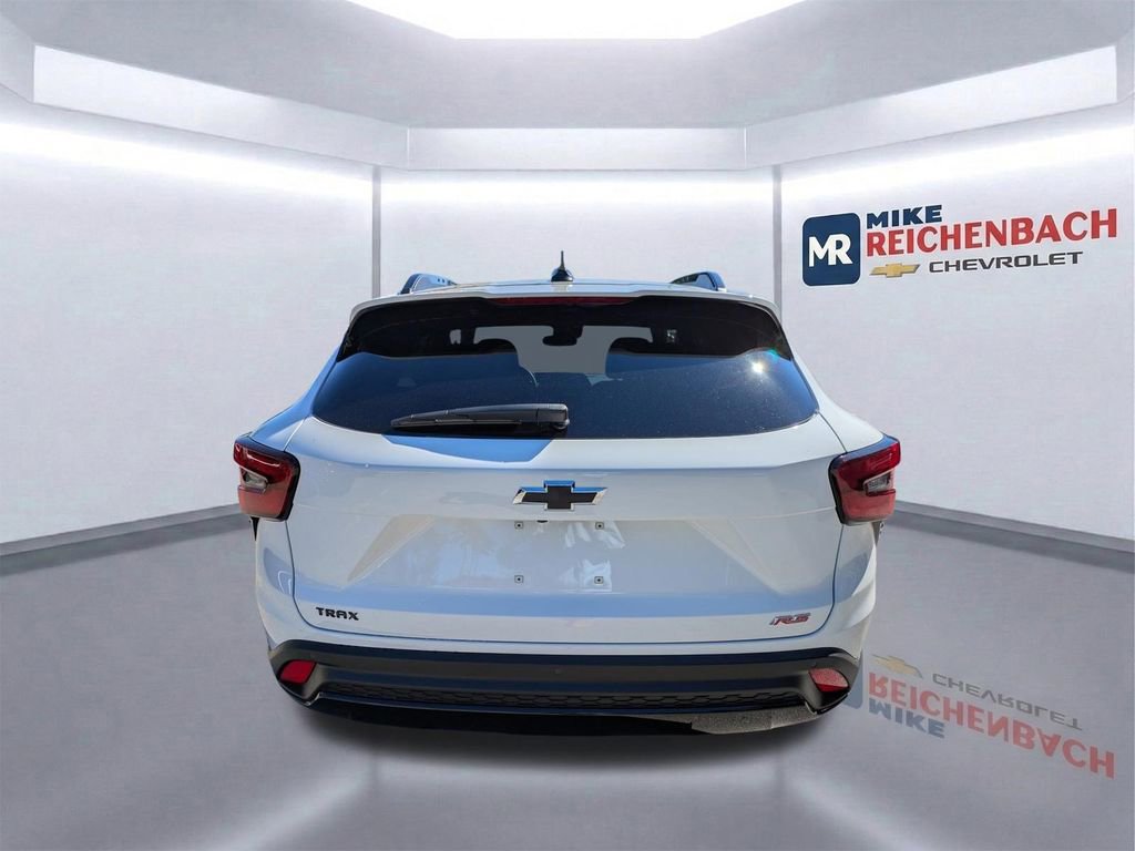 New 2026 Chevrolet Trax RS w/ Driver Confidence Package image 5